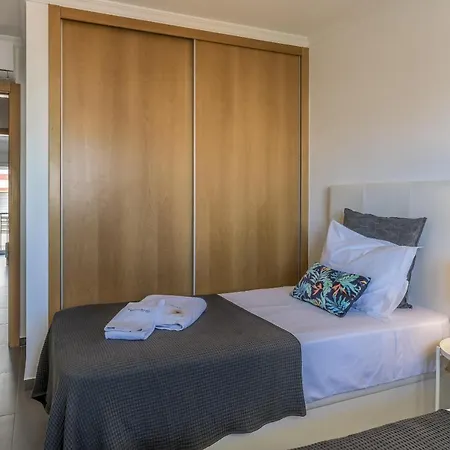 Apartment Flh Real Santo Antonio Flat With Pool Vila Real de Santo Antonio