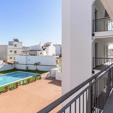 Flh Real Santo Antonio Flat With Pool Appartement *